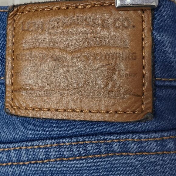 Levi's Premium Wedgie Jeans size 24 - Picture 7 of 9